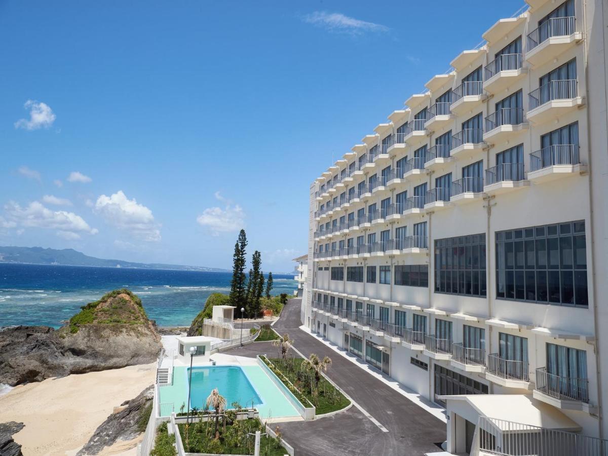 Hotel Miyuki Beach Onna Exteriör bild