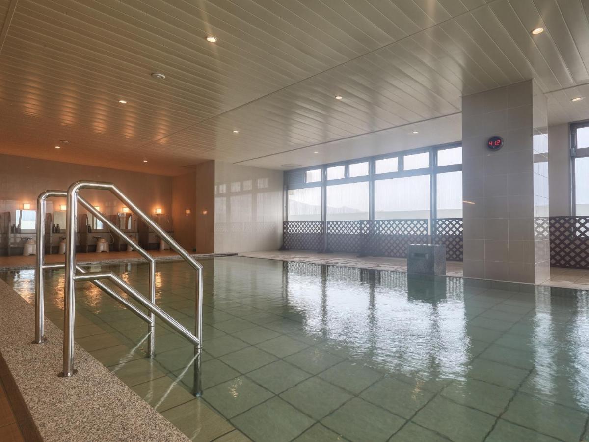 Hotel Miyuki Beach Onna Exteriör bild